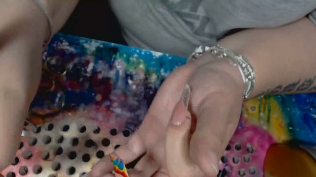 Tutorial Migdala Moderna realizata cu Acrygel Empire Nails.