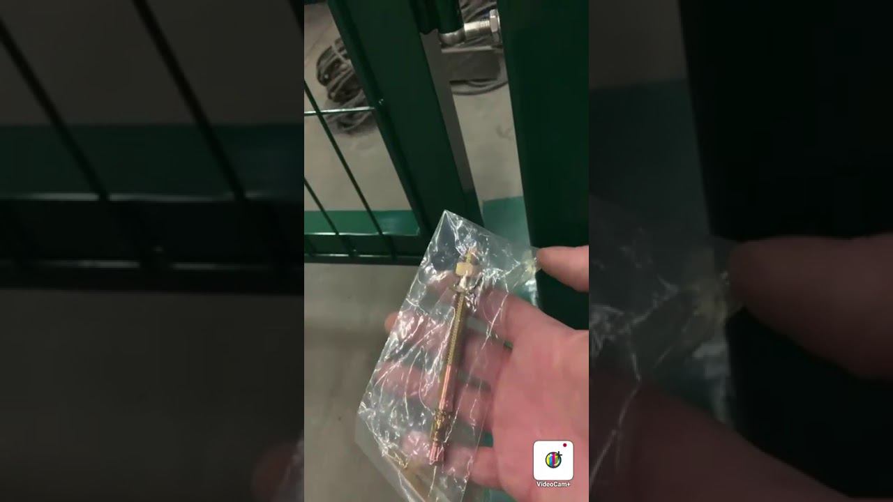 3d забор внутри складского комплекса