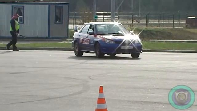 Субару Импреза против Субару Легаси, огонь из выхлопной трубы - Гонка за первое место