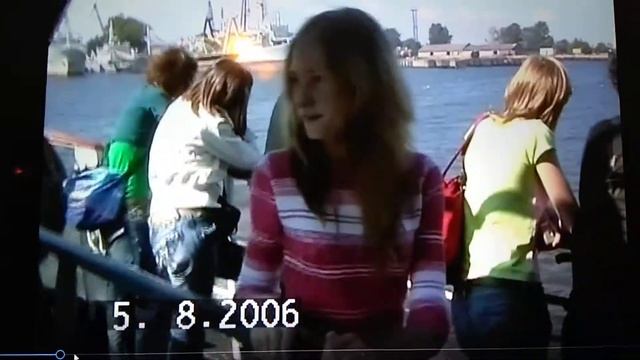 В 2006 году в Кронштадт ходил паром