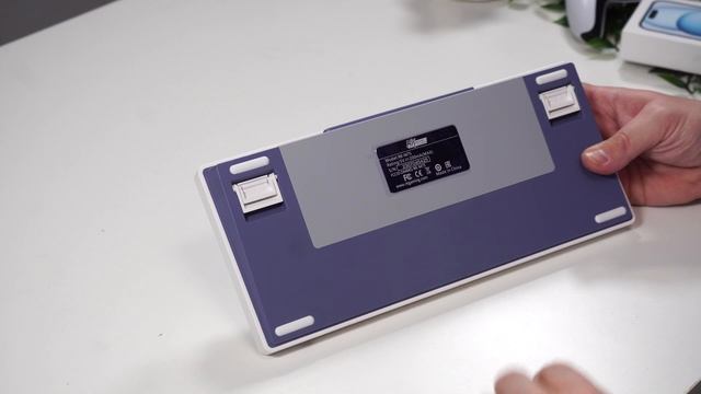 Беспроводная механическая клавиатура с дисплеем OLED - ROYAL KLUDGE M75