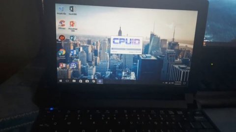 Emachines Em350 | 30GB SSD | Windows 10 Creators Update | Start-up