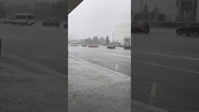 🌧️Сильный ливень начался в некоторых районах Москвы🌧️