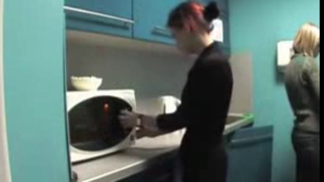 Говорящая микроволновка