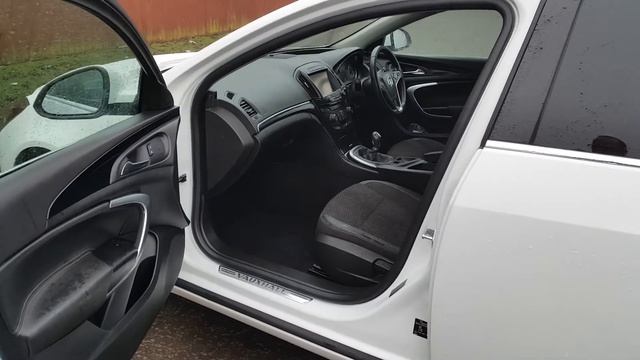 VAUXHALL INSIGNIA FL65EZU