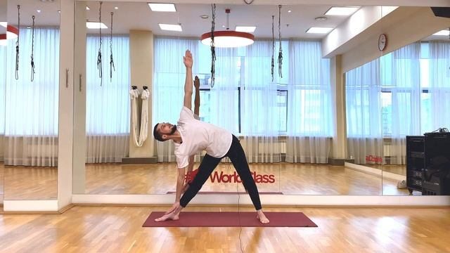 Йога для начинающих / практика 30 минут / 1 урок / йога с нуля