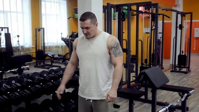 D.M.G. - Путь к совершенству. Роман Четин. Разгибание на трицепс в наклоне