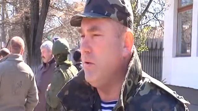Украинский офицер доходчиво объяснил, почему русские легко захватывают воинские части в Крыму