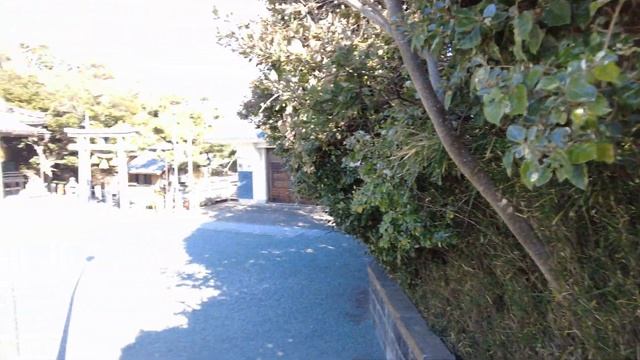 腰越(鎌倉)はどんなところ　朝どれフライ　江ノ電　お寺　神社　海
