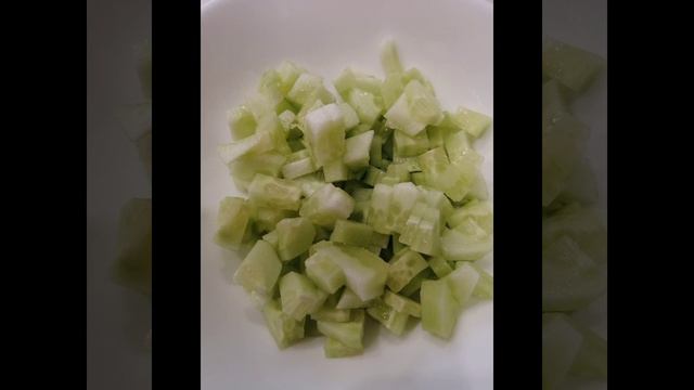 Салат с консервированной кукурузой и морской капустой