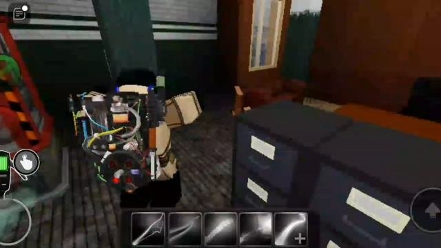 игра охотники за приведениями в Roblox.