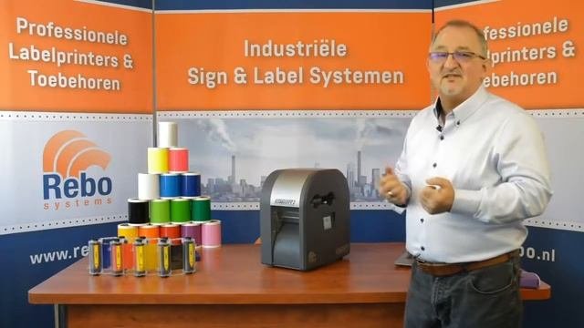 SMS R1   Industrielle Etiketten selbst drucken und Konturen ausschneiden - Demonstration video (en)