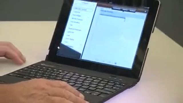 GeneralKeys Netbook-Case für iPad2 (4000 mAh Akku, Bluetooth-Tastatur)