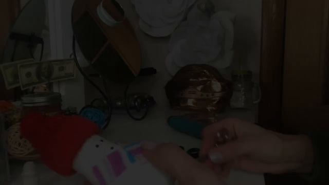 Поделки к Новому Году! Снеговик из старой лампочки. Очень быстро, просто и оригинально!