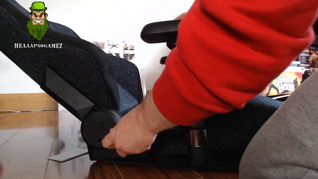 SecretLab Omega Softweave Black3 - So Comfortable So Worth it in 2021