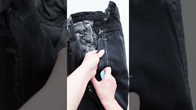 #переделкаодежды #джинсы Посадка мужских брюк на женскую фигуру - Ремонт одежды