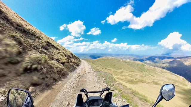 Вся дорога с поляны Эммануэля по горе Сирх на мотоцикле honda Africa Twin