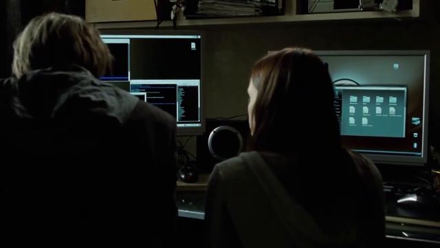 Девушка заманивает всех в эту комнату- ТРЕШ ОБЗОР фильма КОМНАТА СТРАХА 205