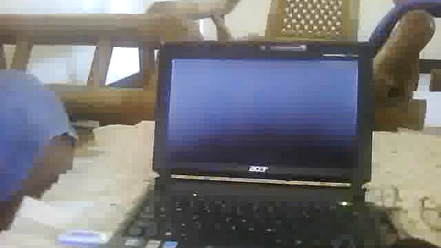 Aspire One Pro P531A with Ubuntu 9.10 Netbook Remix
