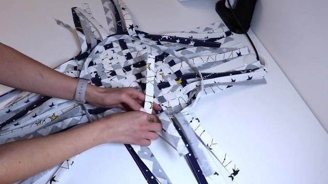 Отличный способ УТИЛИЗАЦИИ ЛОСКУТКОВ - потрясающая вещь для дома из разных ОБРЕЗКОВ ТКАНИ