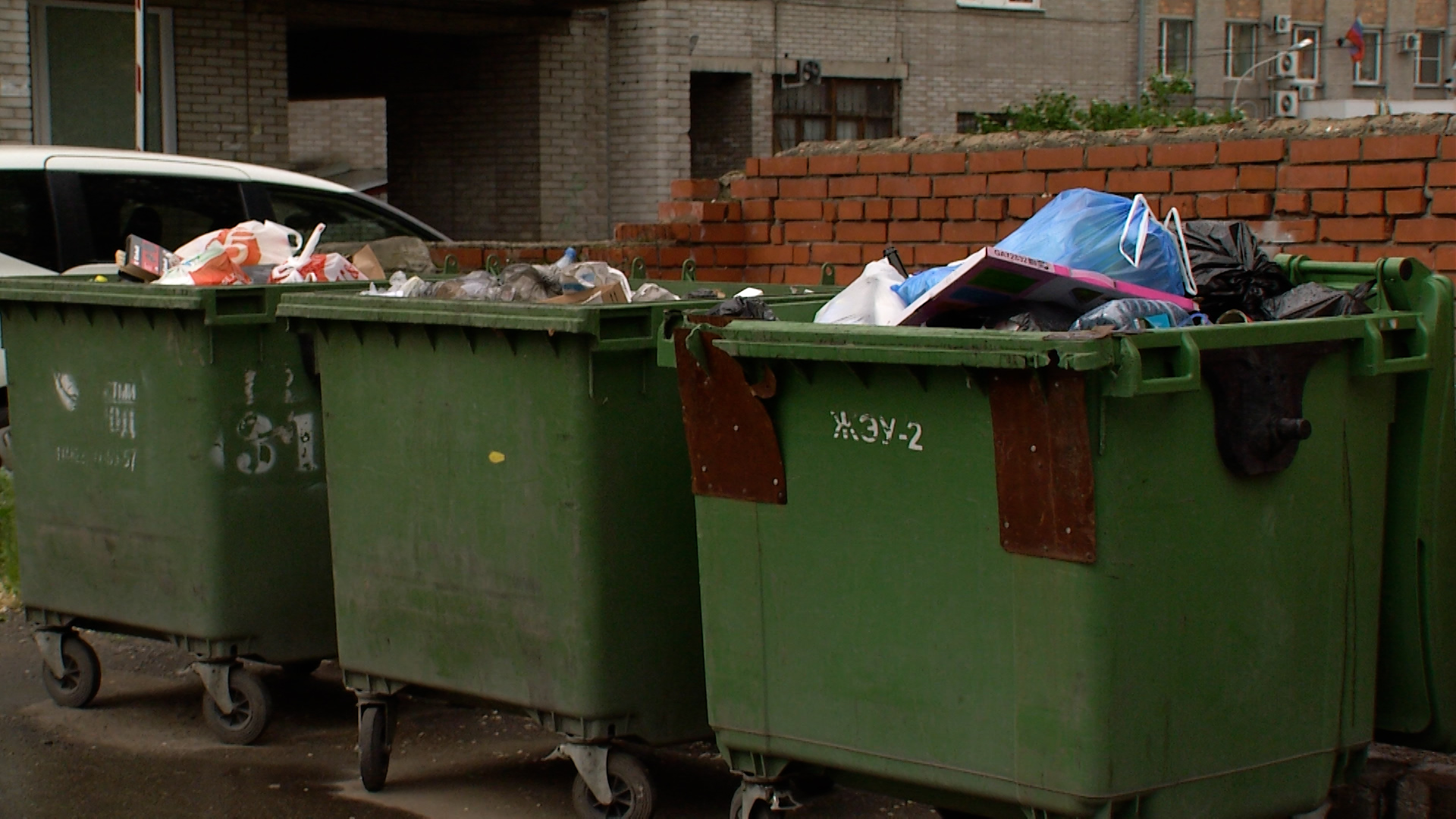 Нового мусорщика в Хакасии пока нет