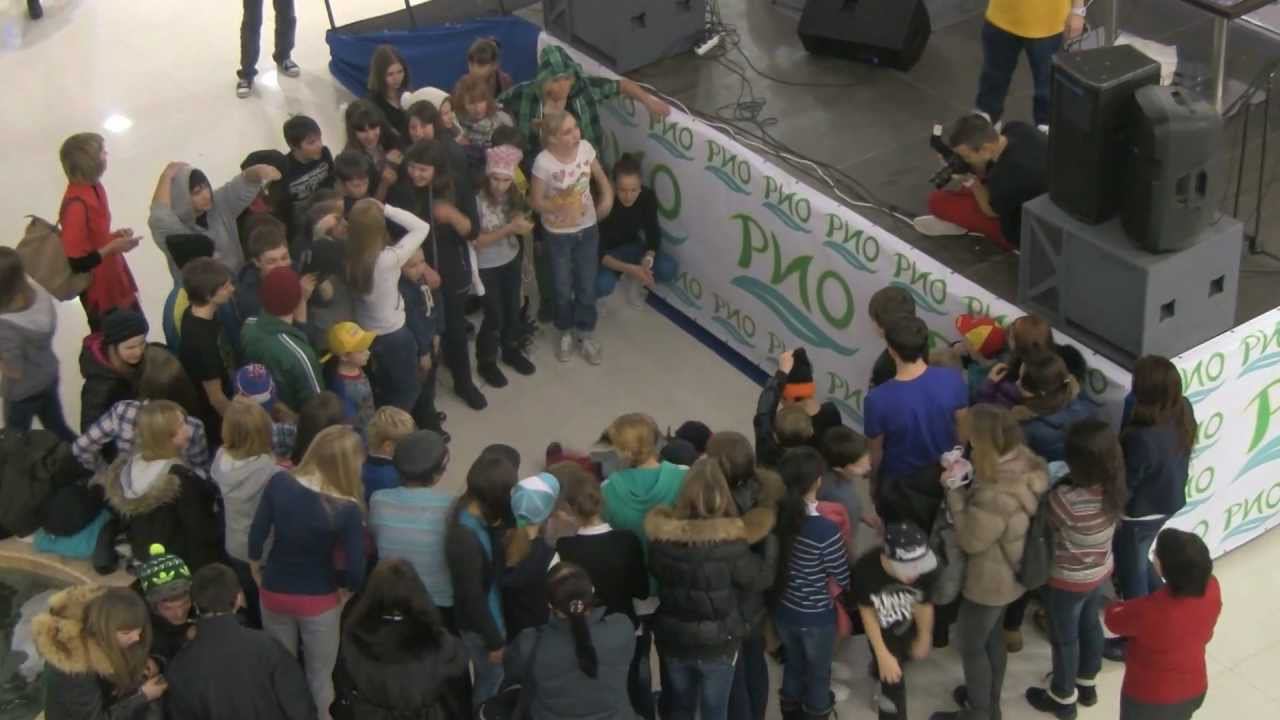 Good Foot в ТРЦ РИО - Magic dance (17:35 28.12.2012)