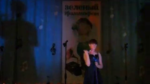 Зеленый граммофон в селе Дубровка