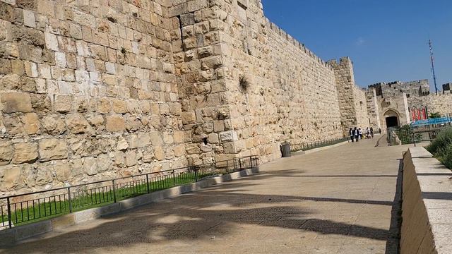 5 возможностей для вас - Страстная неделя, Схождение Благодатного Огня и Пасха в Святом Иерусалиме