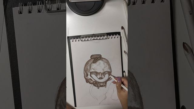 Рисую сепией и углем🎨 Больше моих работ на канале, подпишись 😉