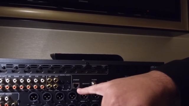Arcam AV860 Processor on Ed's VLOG from CES 2017