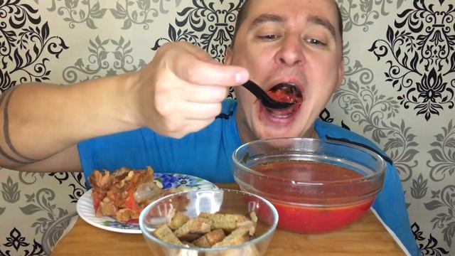 Мукбанг/Mukbang/Нажористый ужин/Щи с салом и чесноком