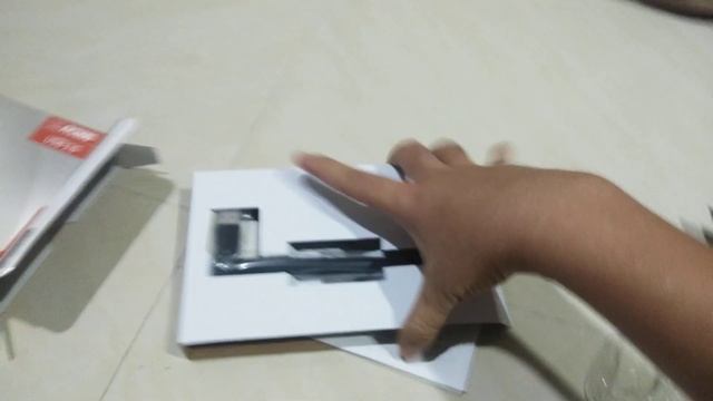 Pis : Unboxing D-Link Wireless AC600 Dual Band USB Adapter with Signal Plus DWA-172