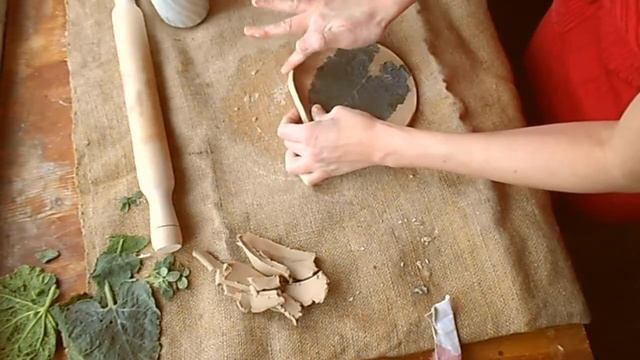 Тарелка из глины за пять минут | Clay plate in five minutes