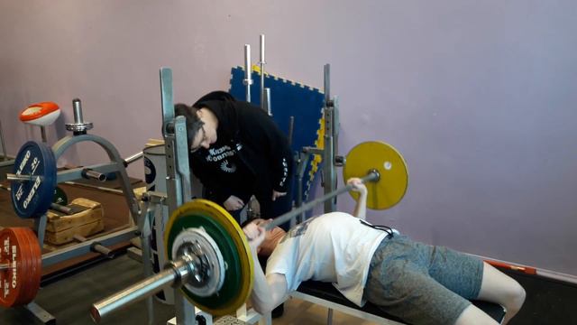 Спорт любить - сильным быть