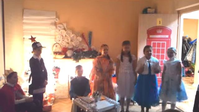 "Cinderella" спектакль от группы English World 2