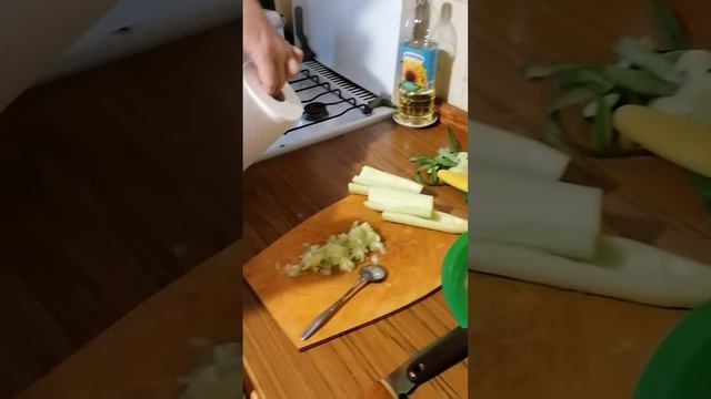Салат из кальмаров.Белковая бомба