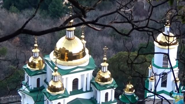 ▶️ ЯЛТИНСКИЙ АМФИТЕАТР / ГОРЫ КРЫМА / ПОКОРЕНИЕ ВЕРШИН С СОБАКОЙ / ЯЛТА НА ДЗЕН