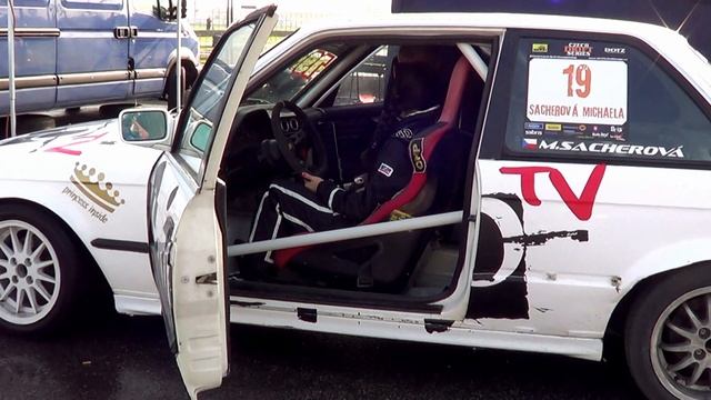 Michaela Sacherová Czech Drift Girl First Drift Practice 2014