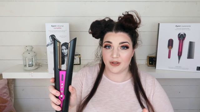 ***NEW*** Dyson Straighteners RIPPED OUT MY HAIR! / DYSON Vs GHD / Sarahs Beauty Chat