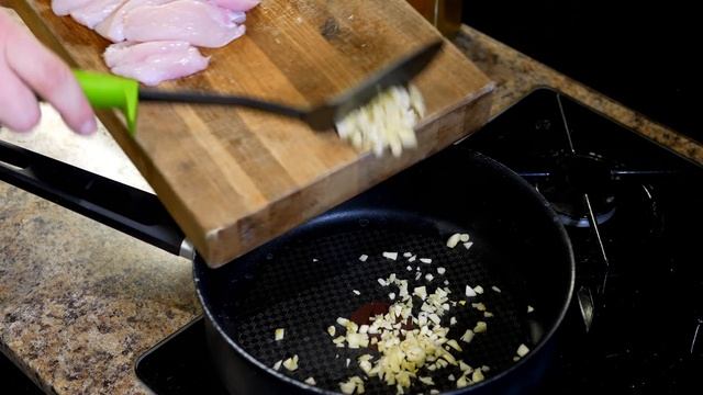 НЕОБЫЧНАЯ КУРИЦА В АПЕЛЬСИНОВОМ СОУСЕ