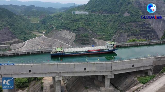 GLOBALink | Hydropower station in China's Guizhou adopts vertical lifts to transfer ships