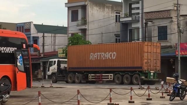 [527]hụt xe Daewoo Novus 350, xe Thaco Hyundai Universe