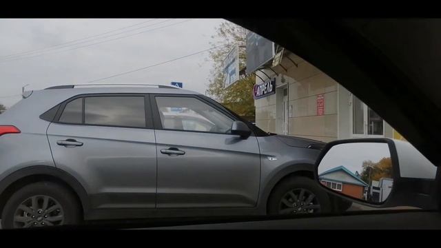 Захотела новые ботинки))) Случилась беда, какой там домой? ?