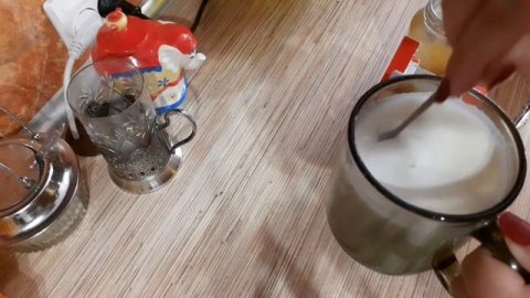 Проверенное? временем народное средство!Если у вас болит ?горло ?и кашель?