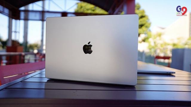 Apple's March Event ! what's upcoming? New M2 macbook Pro ?iPhone SE 3???#apple #M2 chipset.