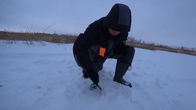 Оставили жерлицы на ночь! Когда начали проверять.. Волосы стали дыбом!