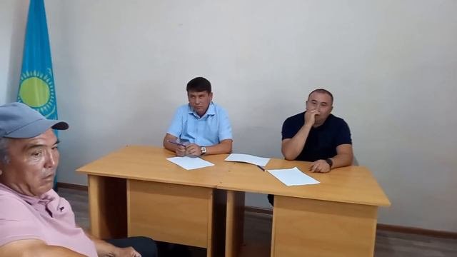 Бестобе Скляр Р. В. приедет, когда, куда и почему. Обсуждение встречи и смысл поездки на встречу.