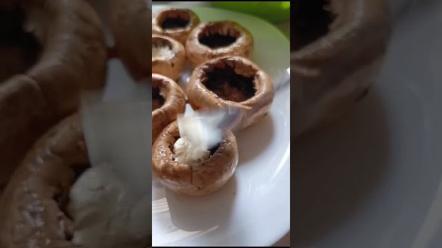 Что приготовить из перепелиных яиц.