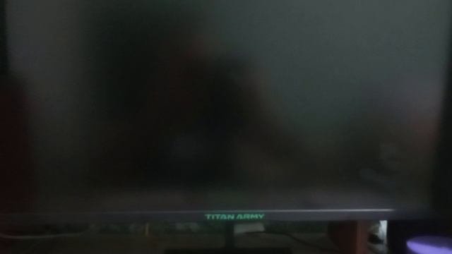 монитор ? 27 дюймов  Titan Army
