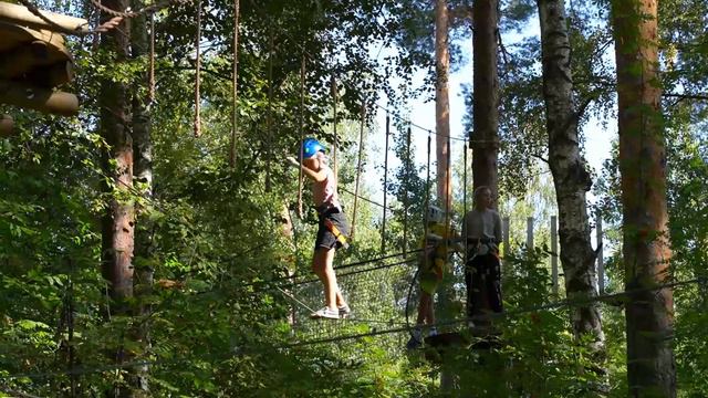 Компания "ПЭНН". Поездка школьников в веревочный парк. 29 августа 2024г
